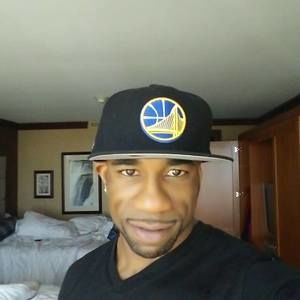 Meet your Posher, Carlito